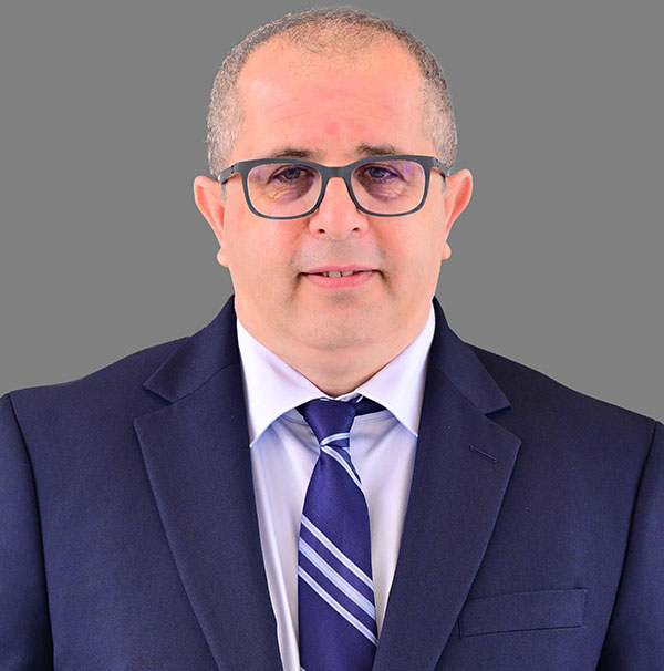 صورة د. فارس المومني